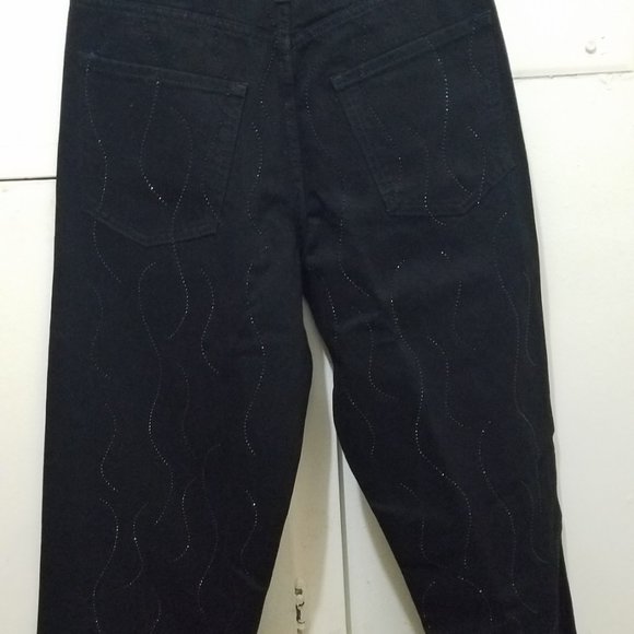 NWT STRAIGHT CUT MID- HIGH RISE RHINESTONE BLACK JEANS ZW COLLECTION - Picture 9 of 10